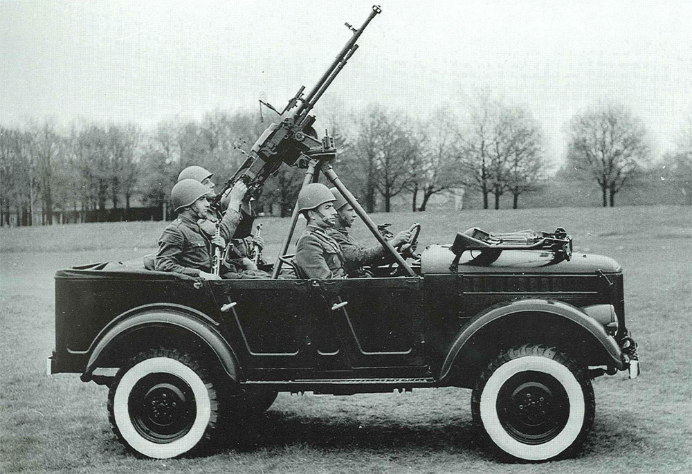 ГАЗ-69А с солдатами